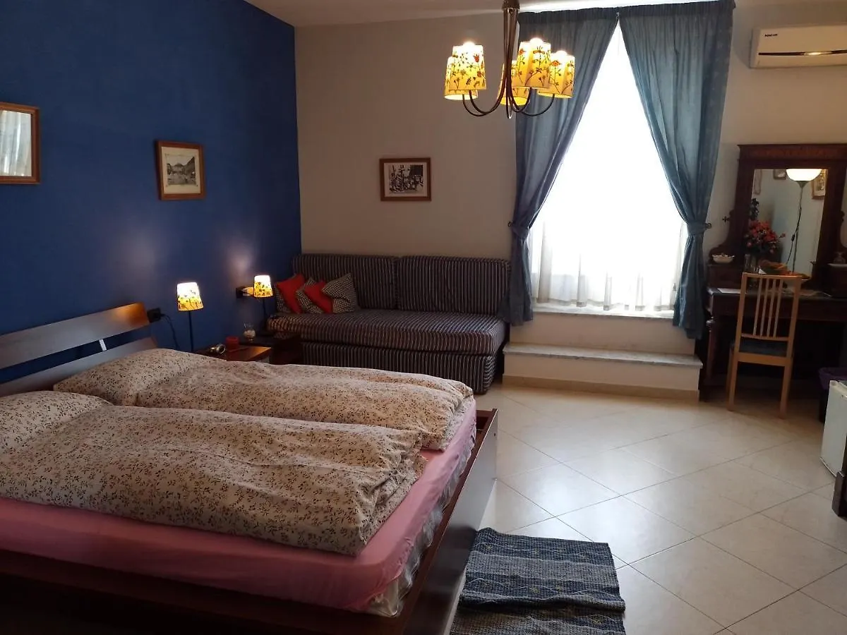 B&B Cupole E Campanili Naples Italy